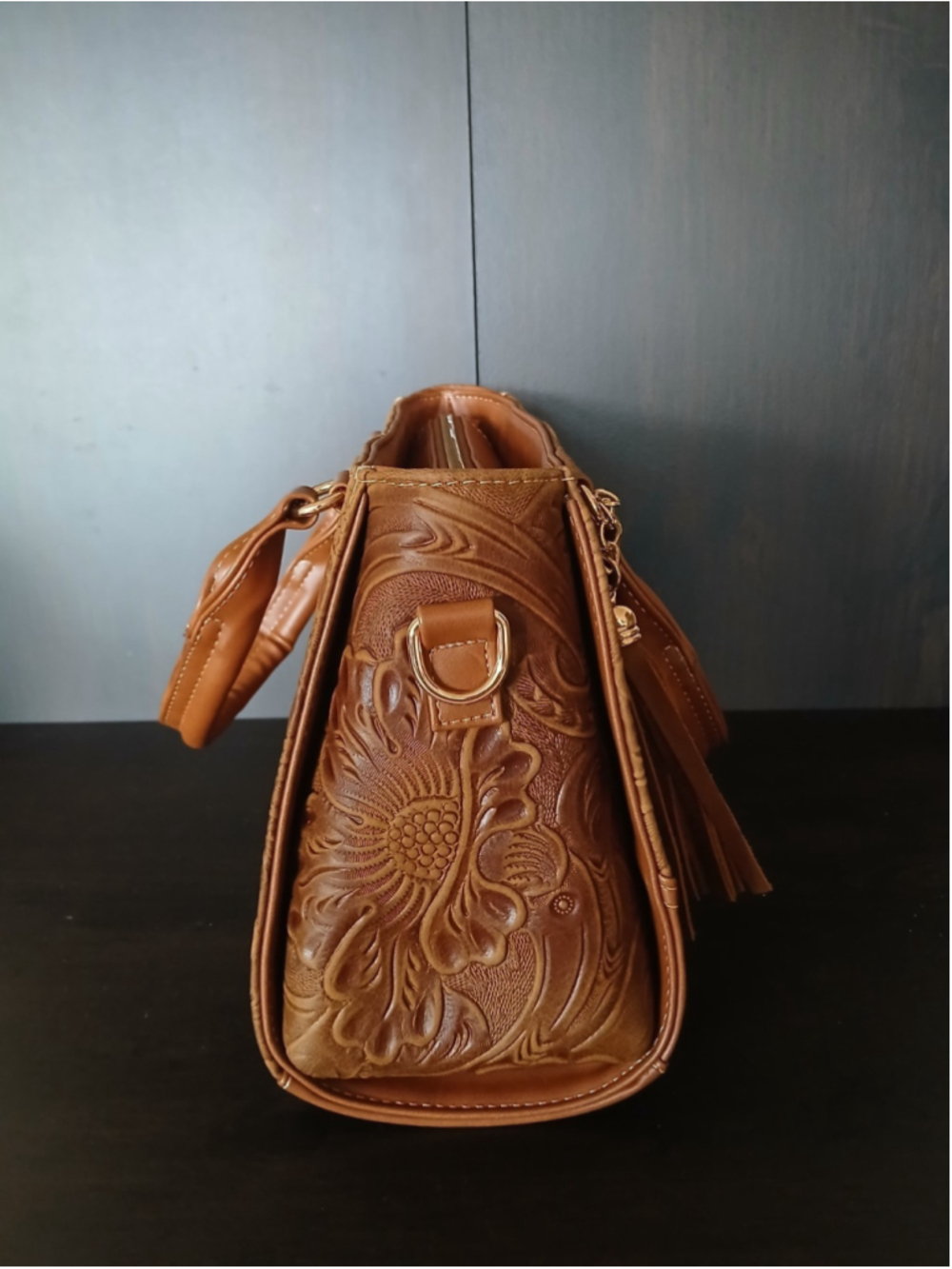 Brown Tasseled Floral Embossed Tooled Artisan LEATHER Crossbody bag Purse - Picture 7 of 16